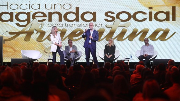Rodríguez Larreta, Santilli, Migliore y Hotton presentaron junto a mil pastores "La agenda social para transformar nuestra Nación"
